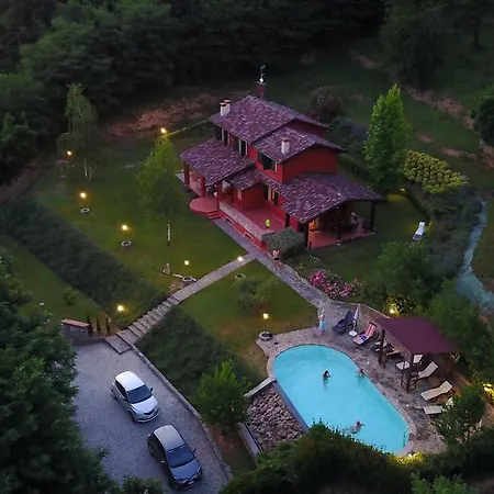 Vitalina Villa Ghivizzano